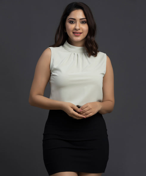 Basic Keyhole Back Sleeveless Top Mint